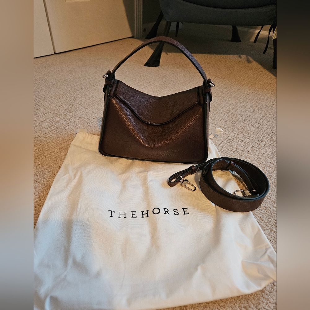 The Horse Brown Leather Crossbody Bag with Removable Strap